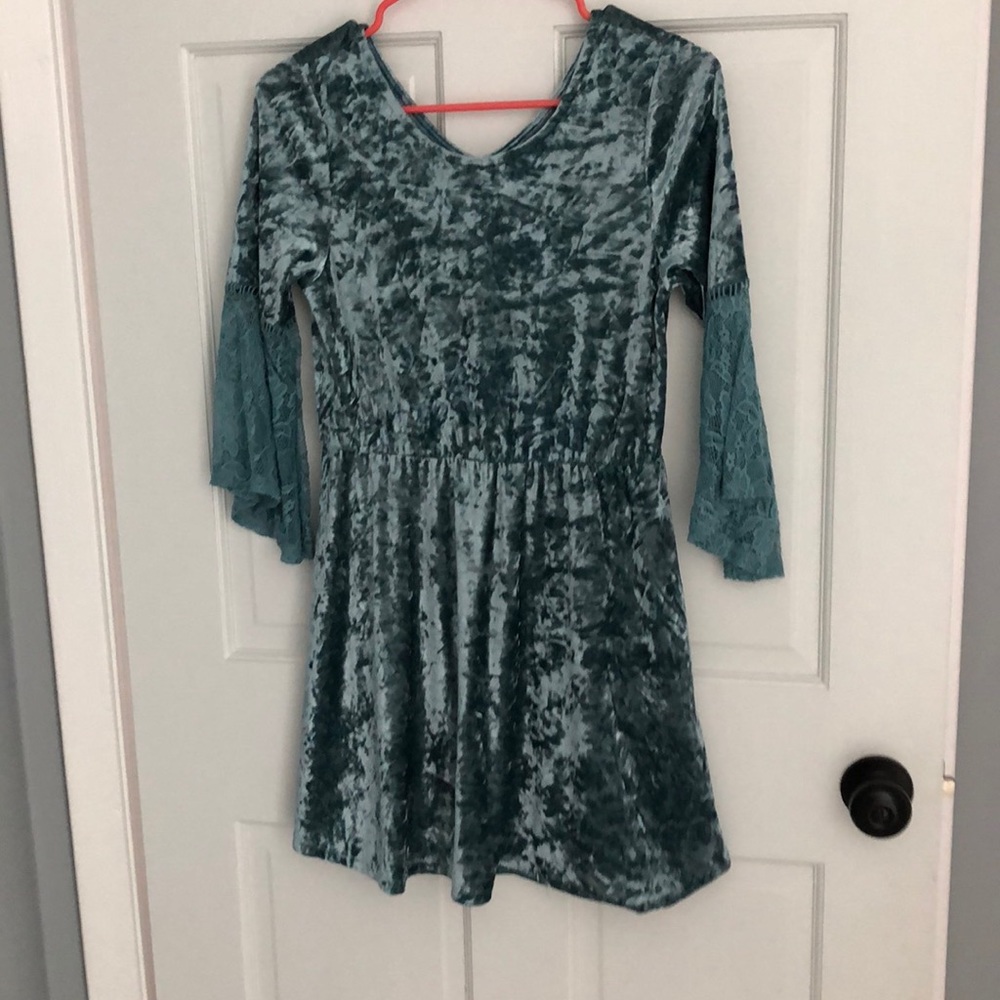 Girls teal colored dress